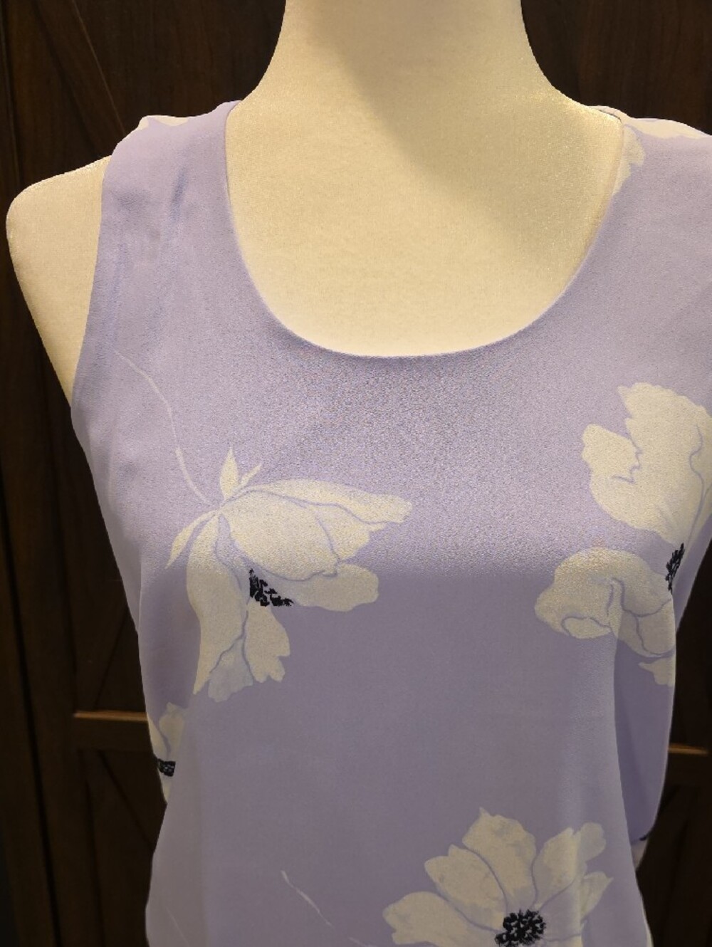 Ann Taylor Lavender Floral Sleeveless Camisole - Picture 4 of 5